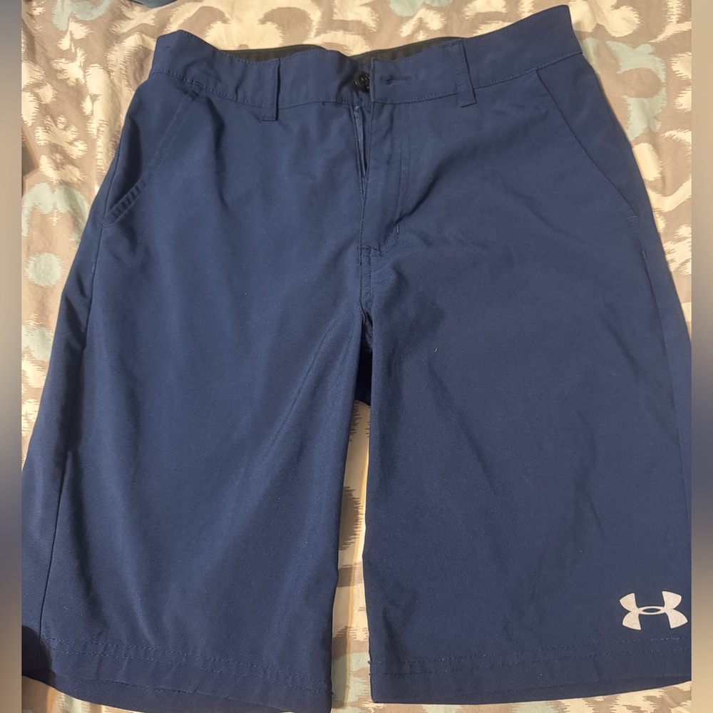 Under Armour Youth 14 Navy Shorts